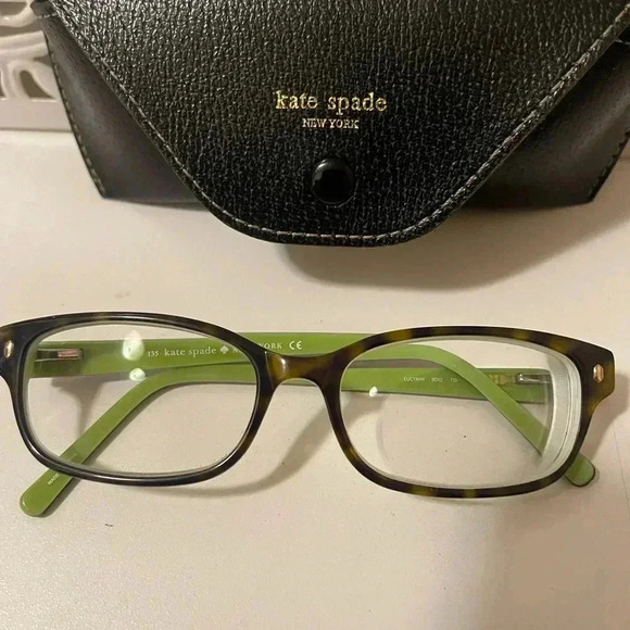 Kate Spade great color, high quality eyeglass Comes with case - Picture 4 of 13